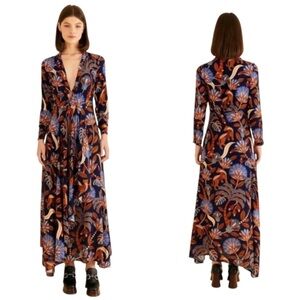 NWT FARM RIO Nature Beauty Long Sleeve V-neck Maxi Dress Nature Beauty Blue
